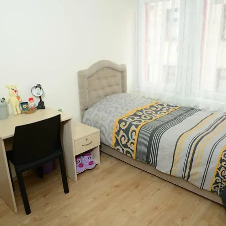 Can Kiz Yurdu * Istanbulská provincie